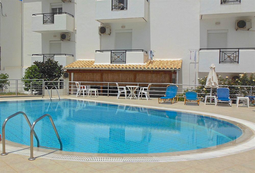 Stalida Irilena Apartments מראה חיצוני תמונה